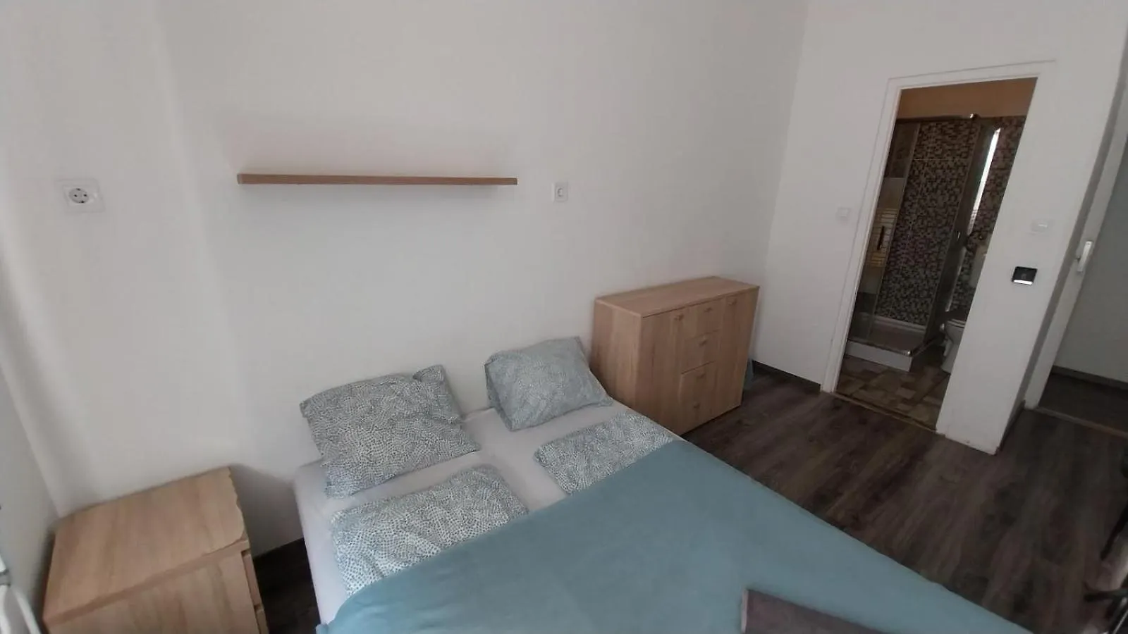 Aradi Rooms With Private Bathroom In The City Centre ブダペスト ハンガリー